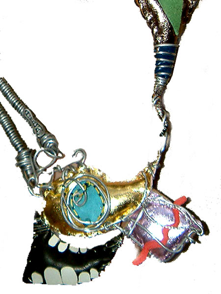 wild train necklace detail